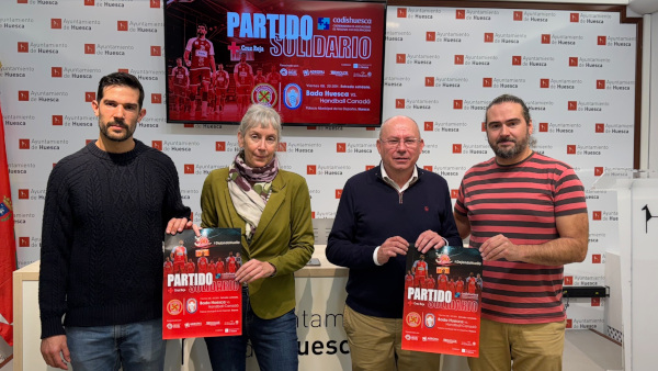 El Palacio Municipal de los Deportes acoge un partido benéfico entre el Bada Huesca y la selección de Canadá 