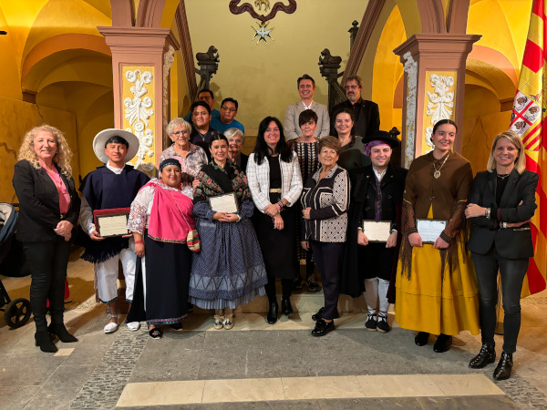 El Ayuntamiento de Huesca entrega los premios del LIV Certamen de Exaltación de Indumentaria Tradicional Aragonesa de las Fiestas de San Lorenzo