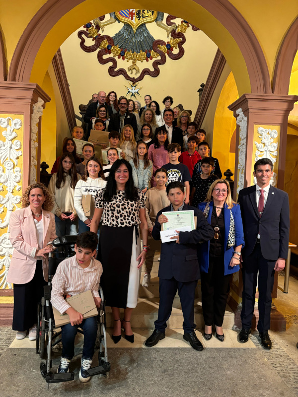 La Ciudad de las Niñas y los Niños de Huesca celebra el primer pleno del curso