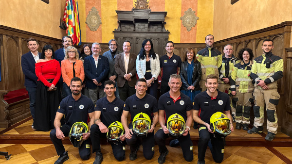 Cinco nuevos bomberos para el Servicio de Prevención y Extinción de Incendios y Salvamento del Ayuntamiento de Huesca